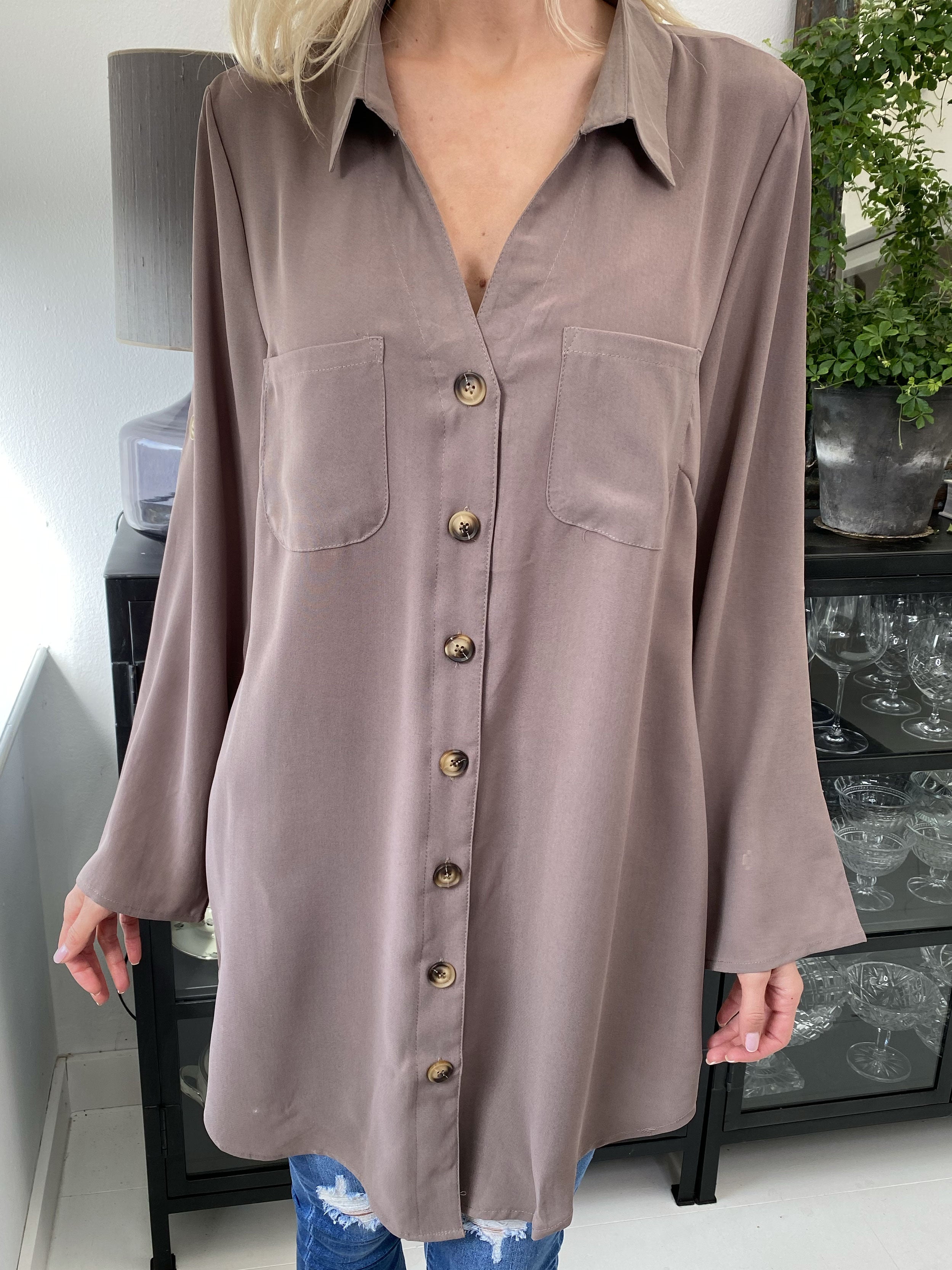 Alyssa - Let simpel skjorte i løs pasform